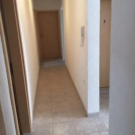 Zimmervermietung&monteurzimmer Kemping Weißenhorn
