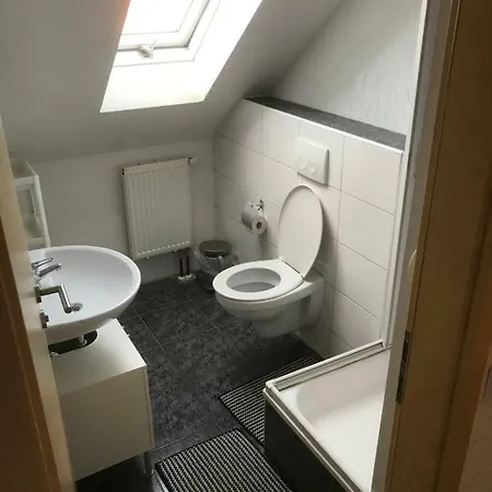 Zimmervermietung&monteurzimmer Kemping Weißenhorn